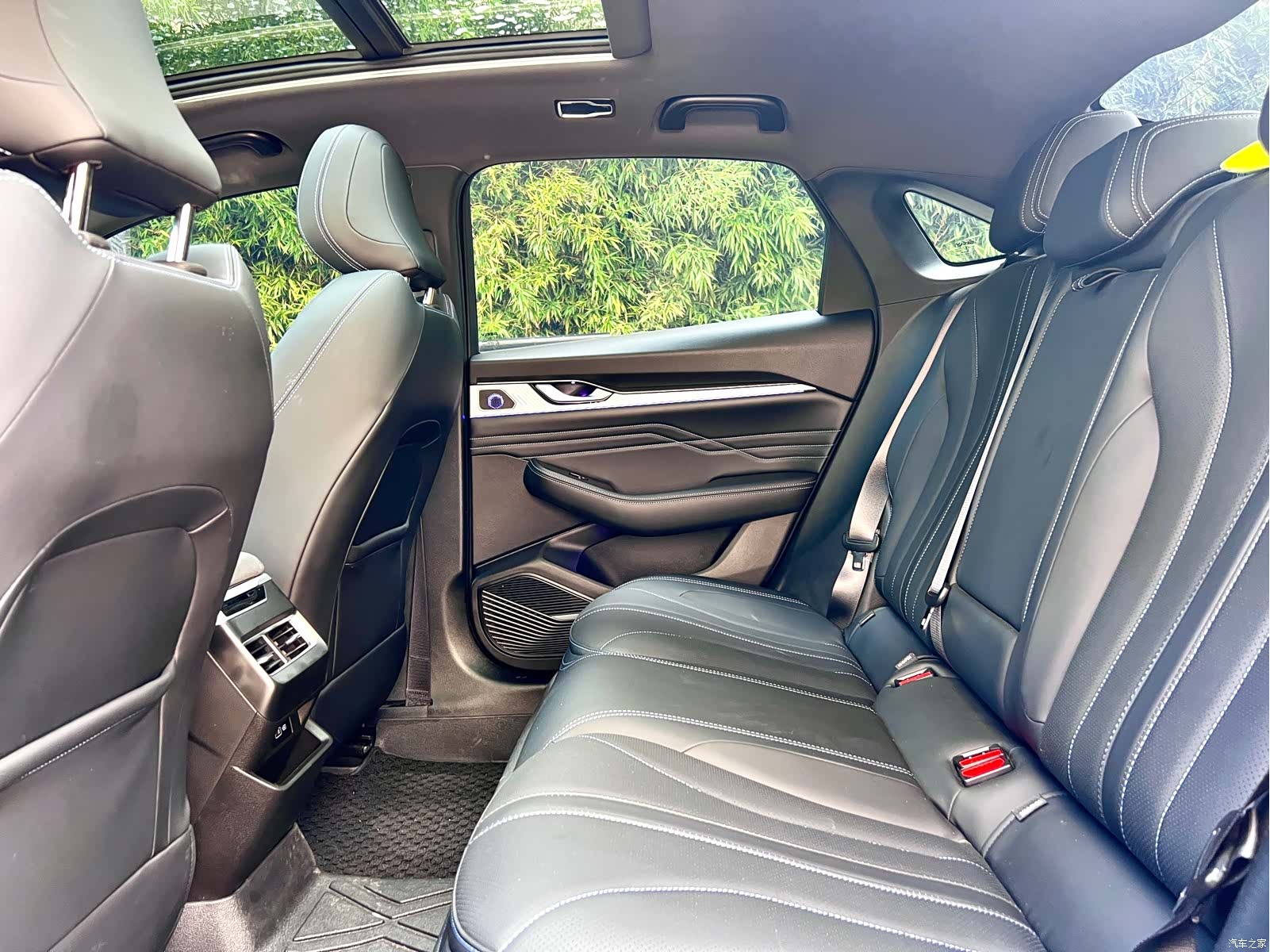 Geely Preface, 2025 12