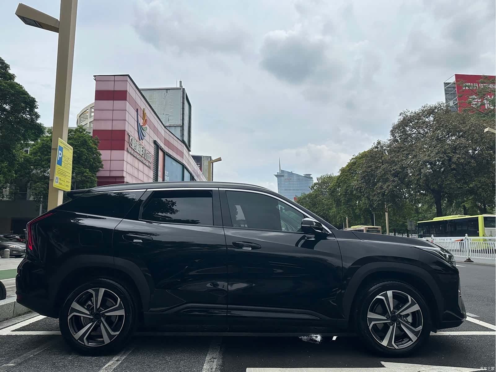 Geely Boyue, 2025 22