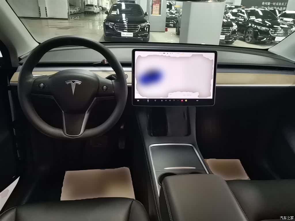 Tesla Model Y, 2021 10