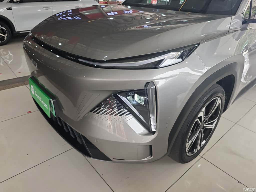 Geely Galaxy L7, 2024 15