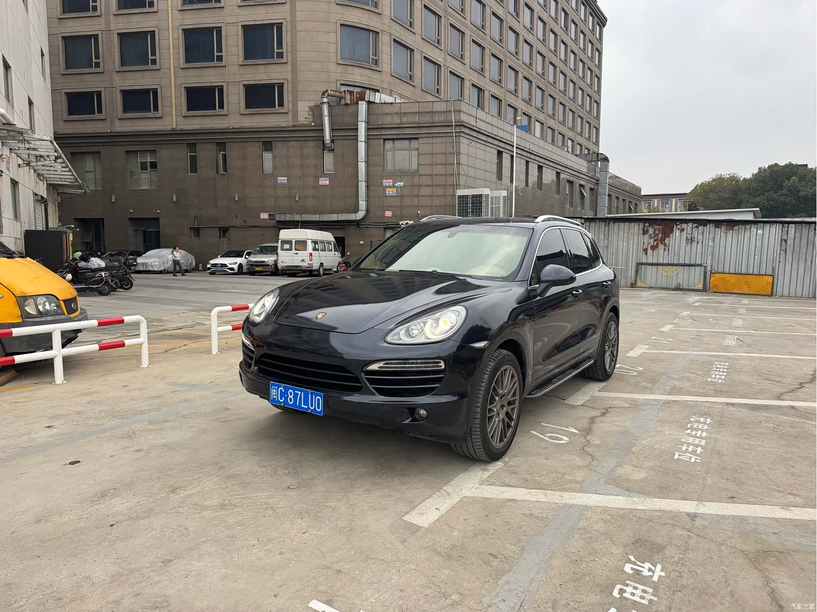 Porsche Cayenne, 2013 3