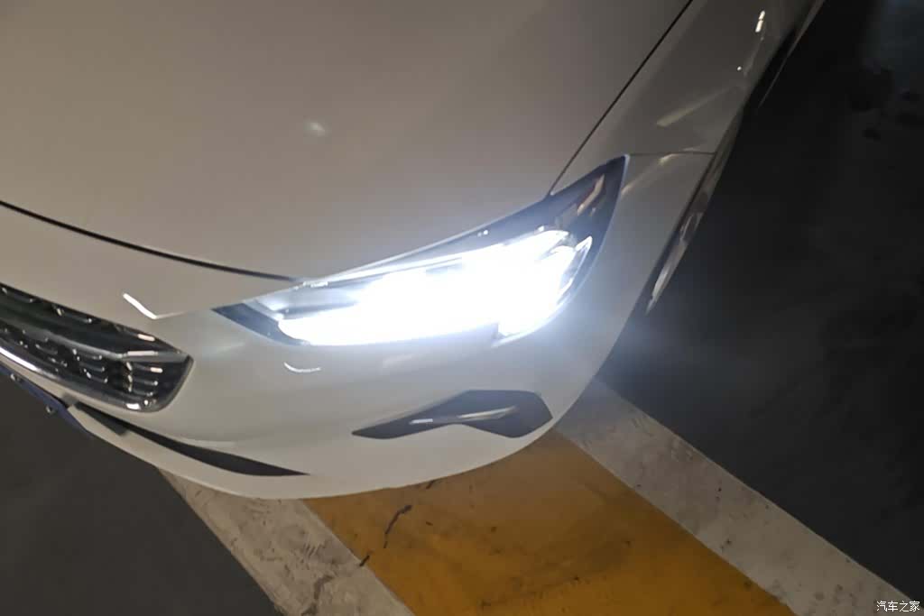 Buick Regal, 2022 все фото
