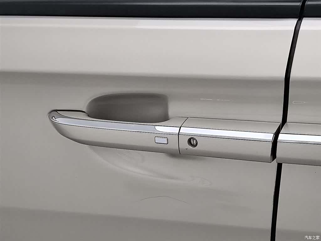Buick GL8, 2017 18