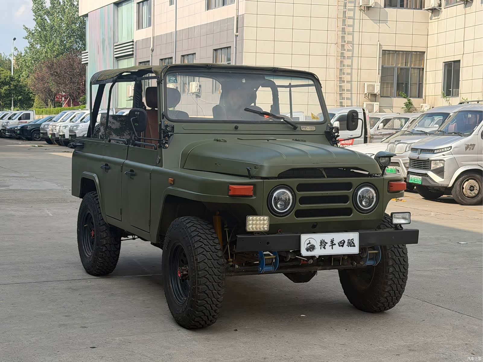BAIC 212, 2014 3