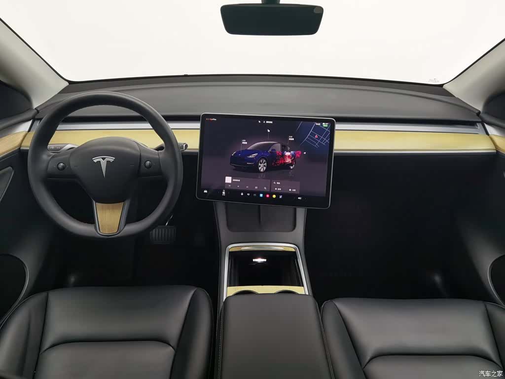 Tesla Model Y, 2023 все фото