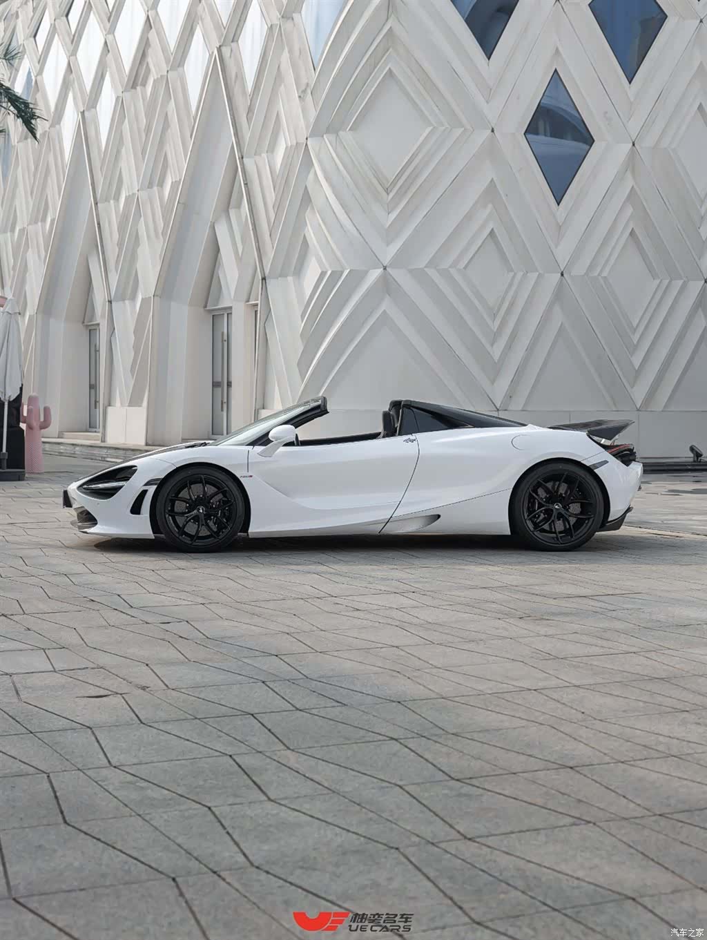 McLaren 720S, 2019 7