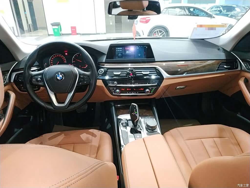 BMW 5 Series, 2018 6
