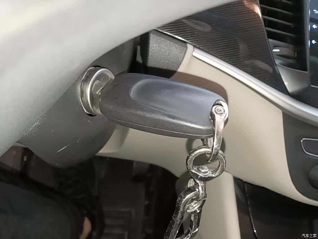 Buick Verano, 2017 17