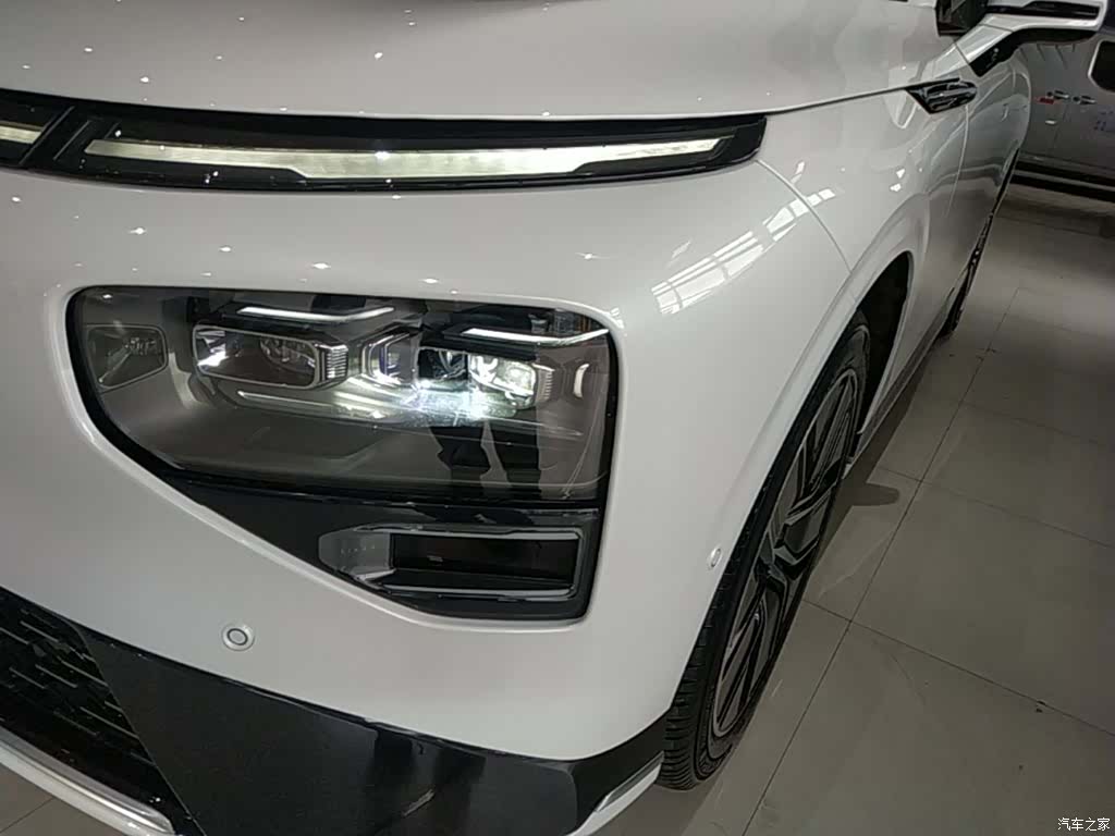 Xpeng G9, 2023 18