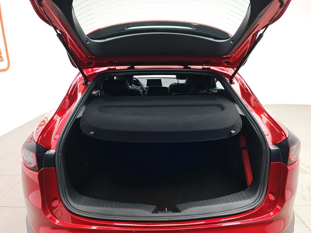 Mazda CX-4, 2022 16