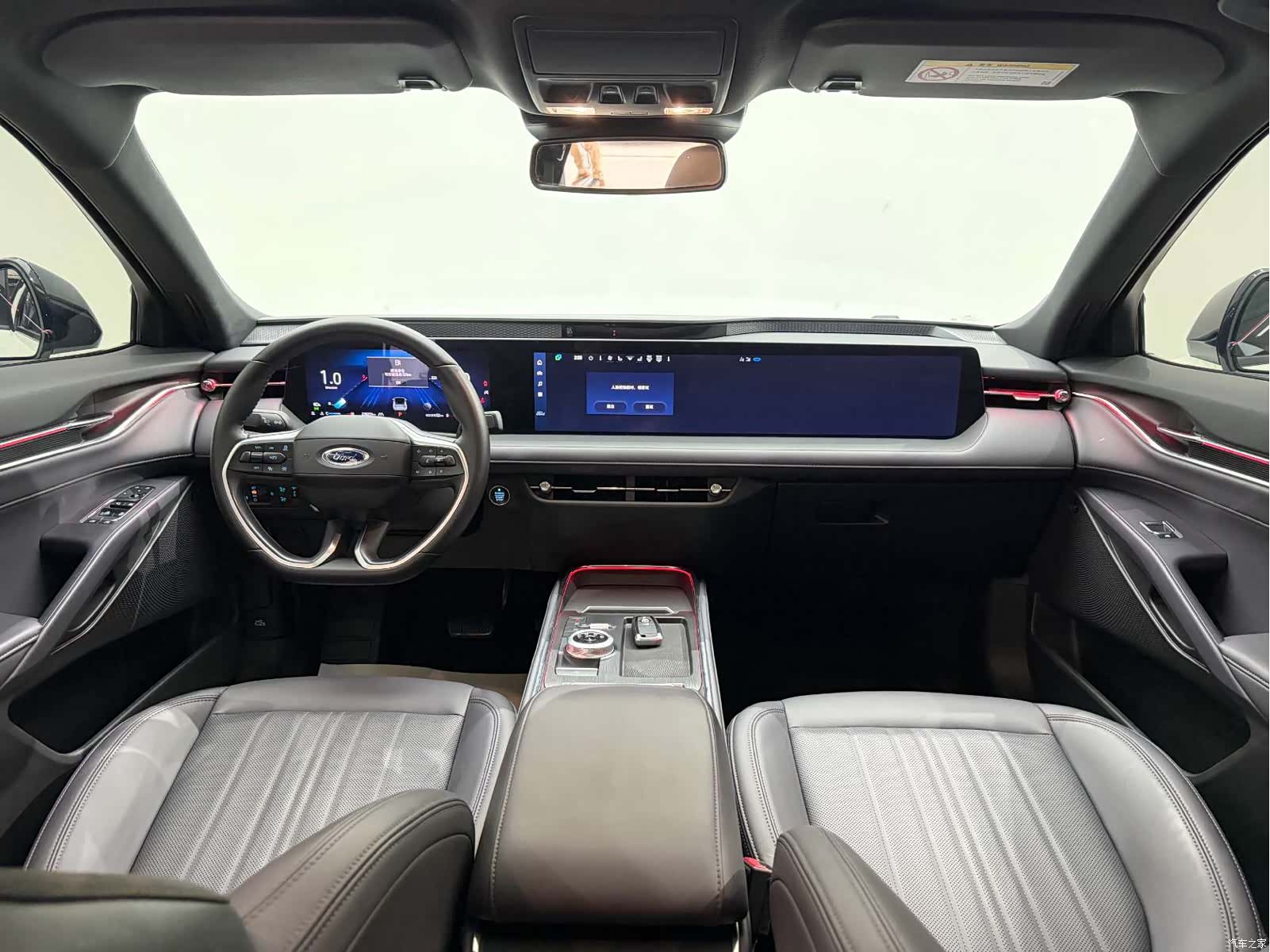 Ford Mondeo, 2025 26