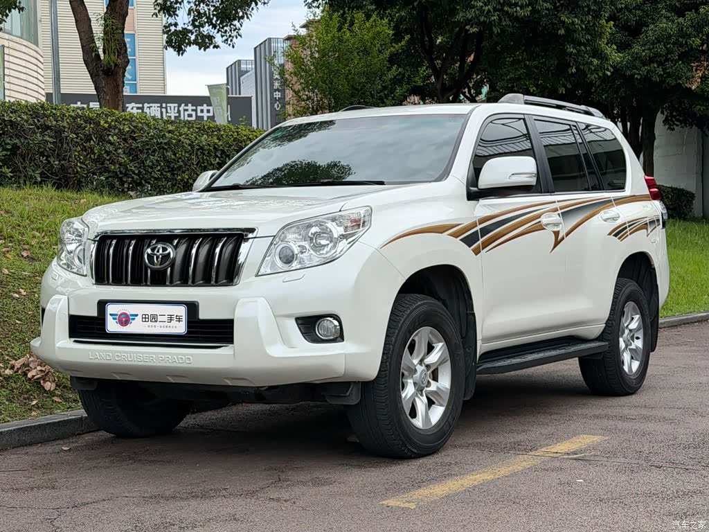 Toyota Prado, 2012 1