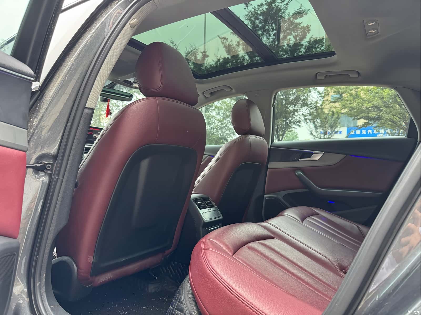 Audi A4L, 2019 15