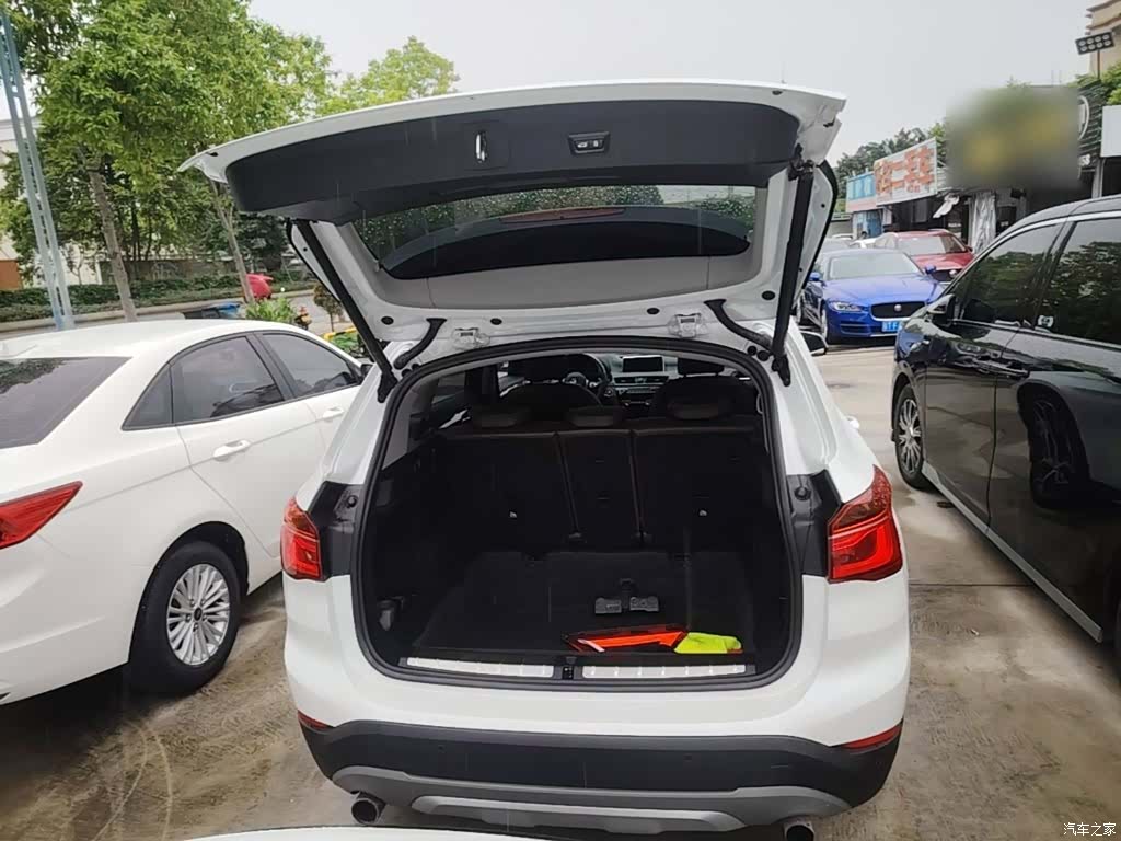 BMW X1, 2019 12