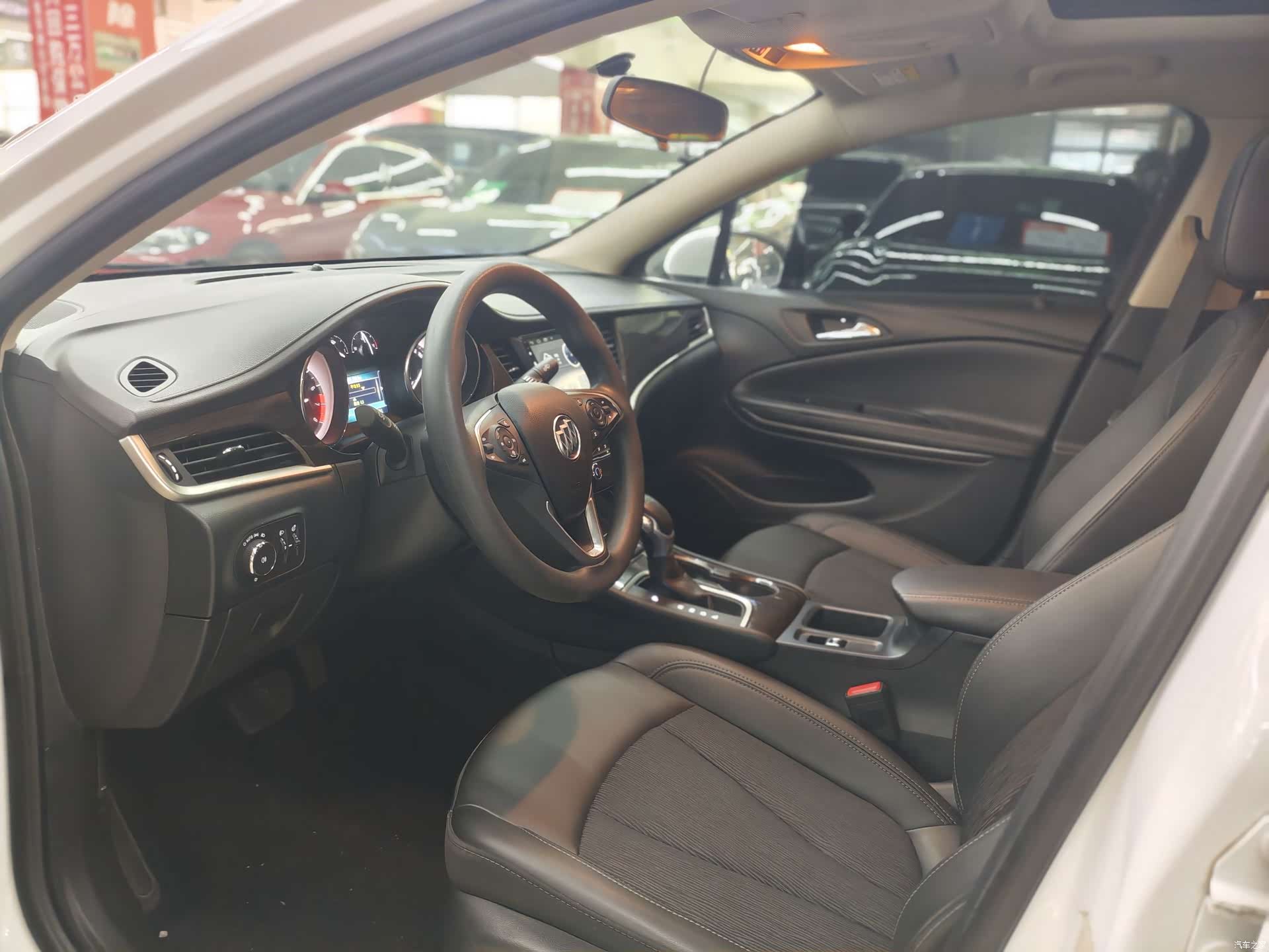 Buick Verano, 2019 8