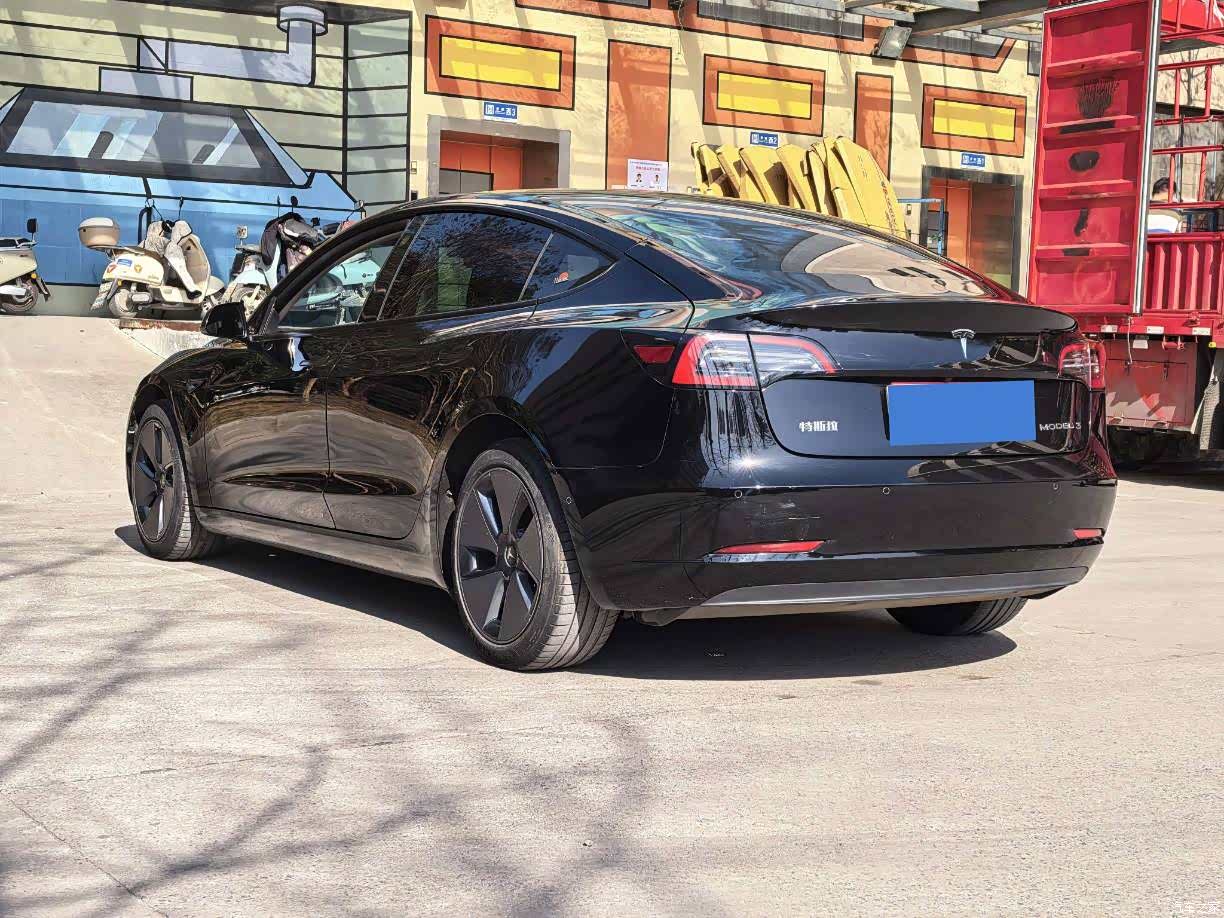 Tesla Model 3, 2022 9