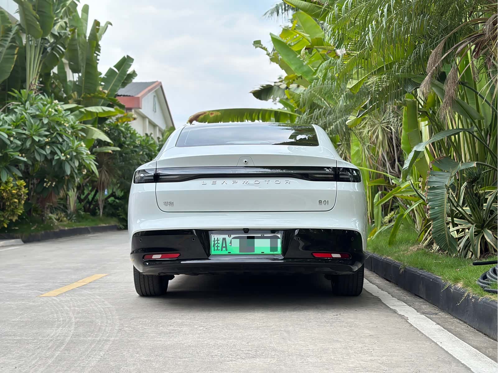 Leapmotor B01, 2025 4