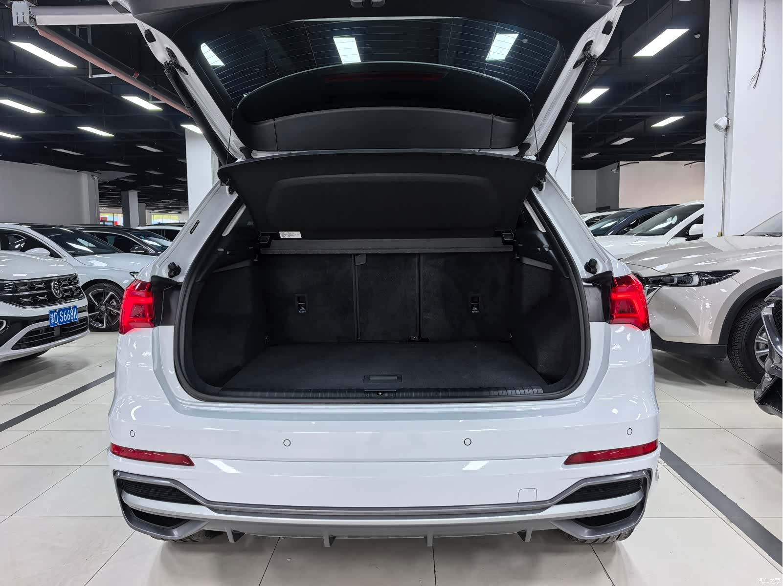 Audi Q3, 2023 21