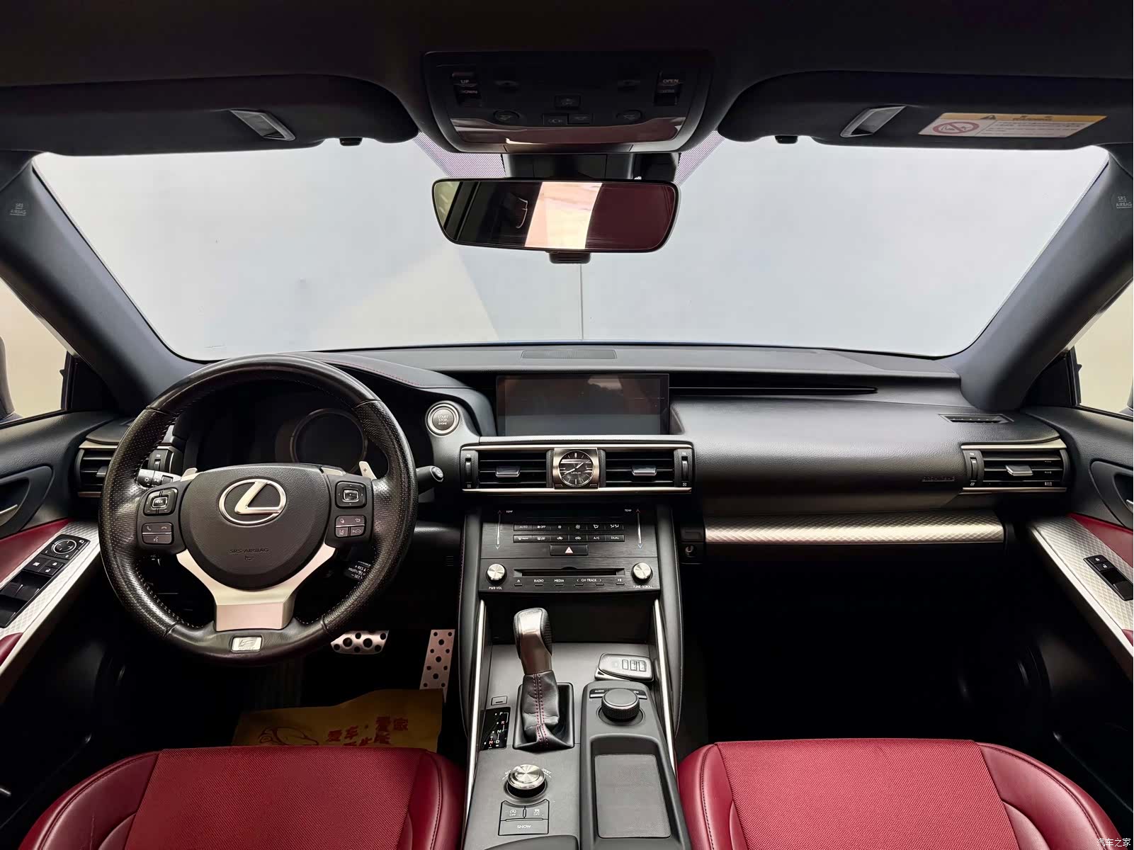 Lexus IS, 2018 19