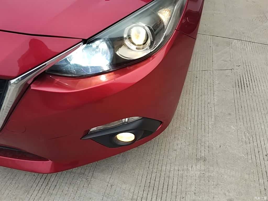 Mazda Mazda3, 2016 24