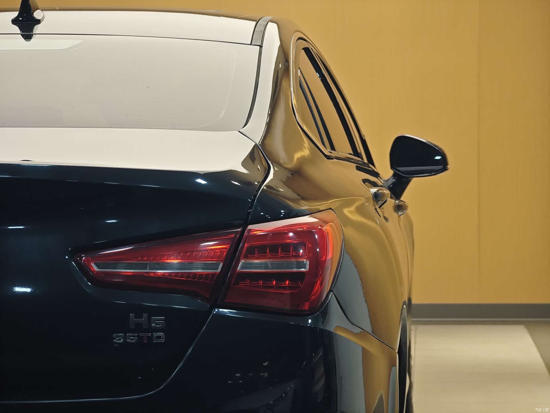Hongqi H5, 2021 28