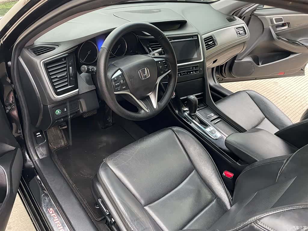 Honda Spirior, 2016 11