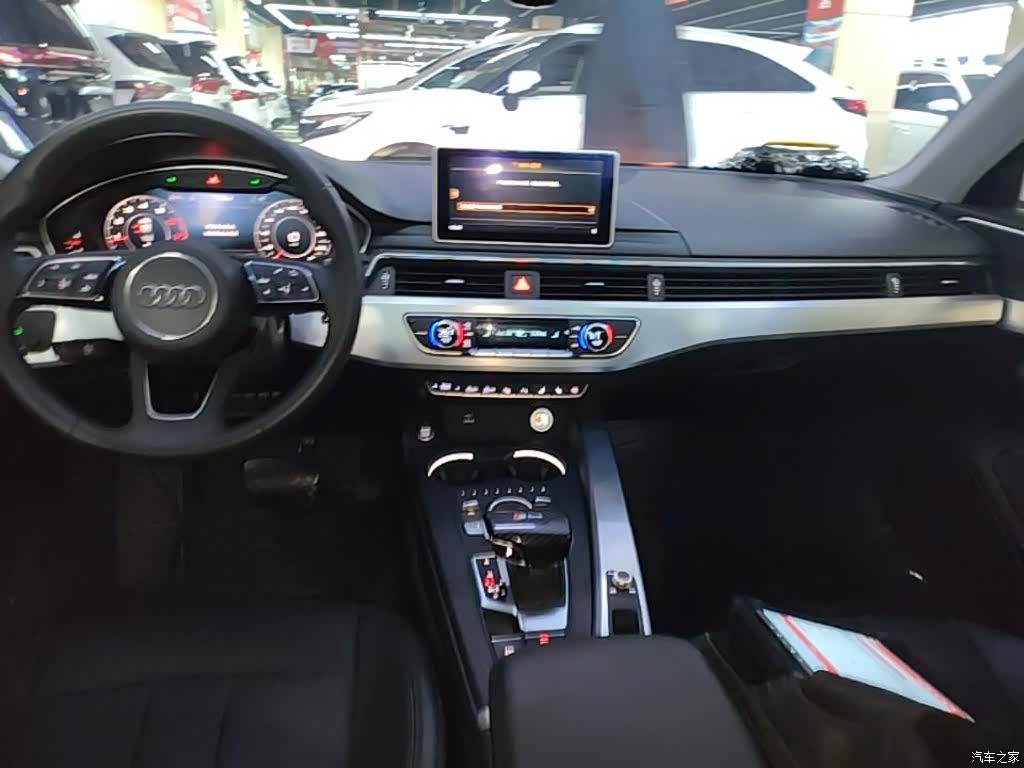 Audi A4L, 2019 10