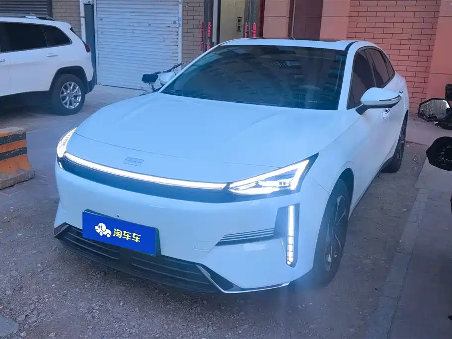 Geely Galaxy Galaxy L6