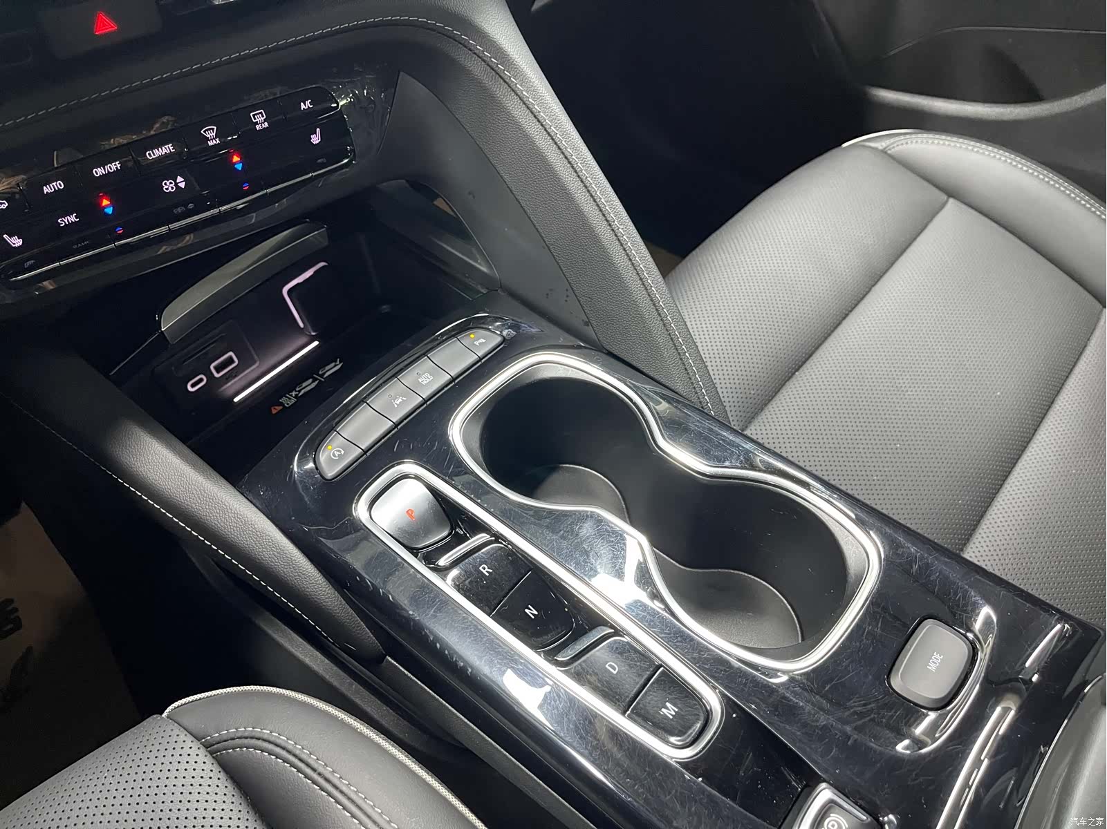 Buick Envision, 2023 17