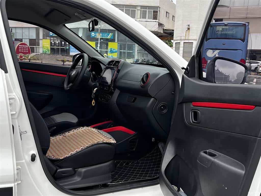 DongFeng EX1, 2022 14