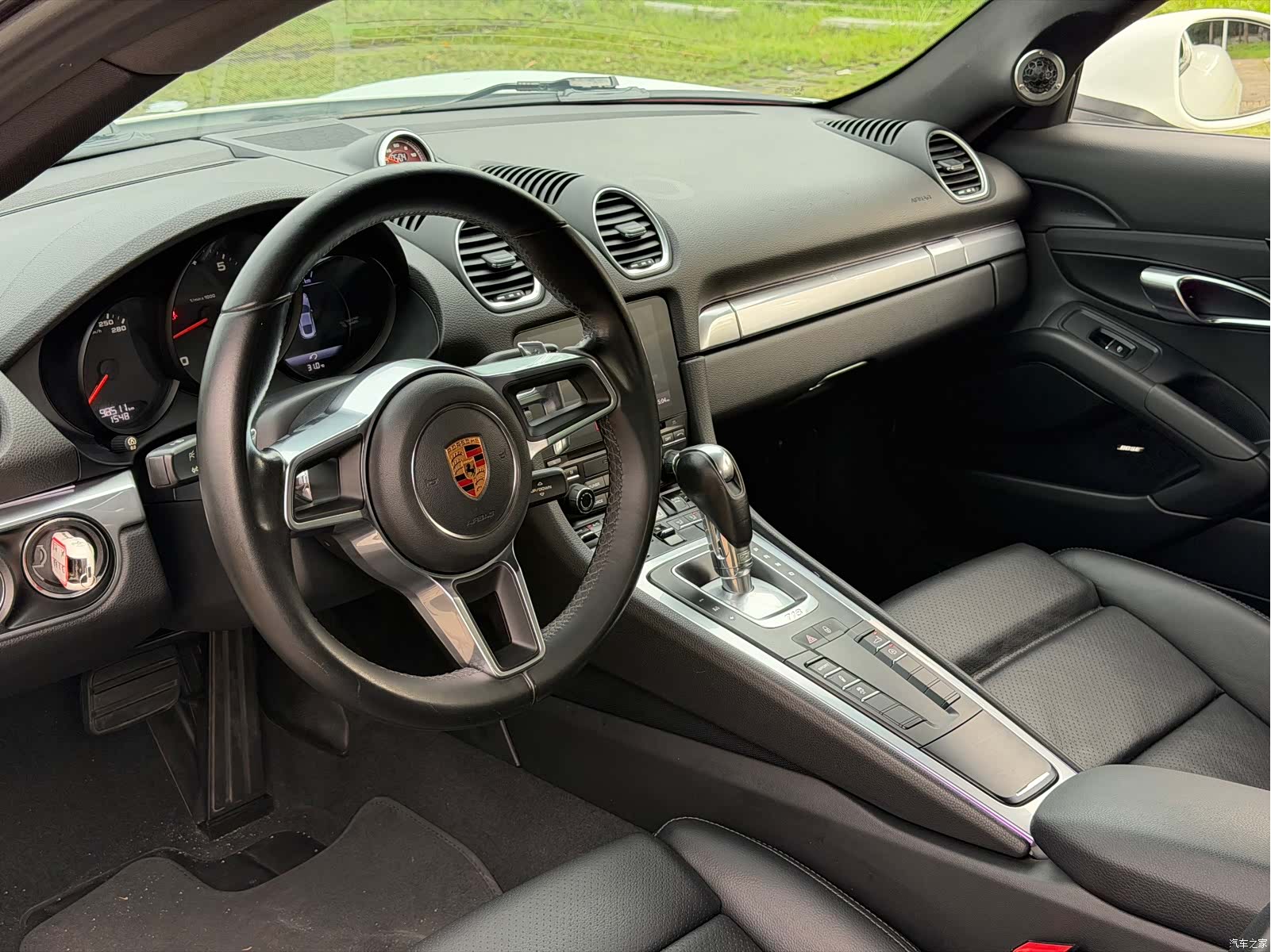 Porsche Cayman, 2018 12