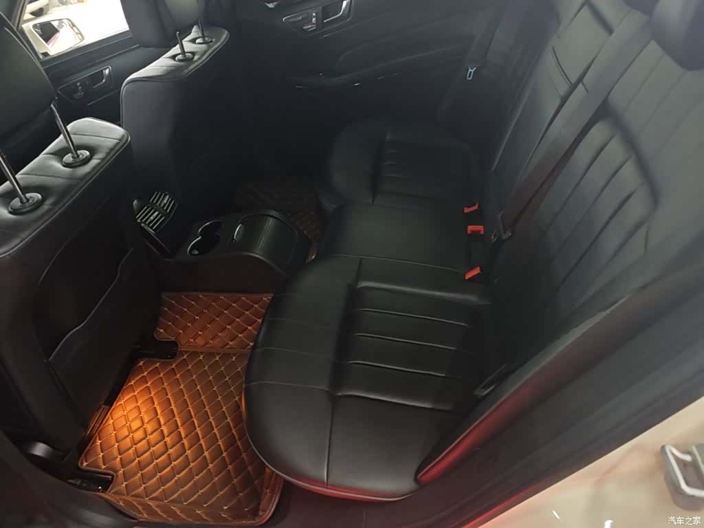 Mercedes-Benz E-Class, 2015 17