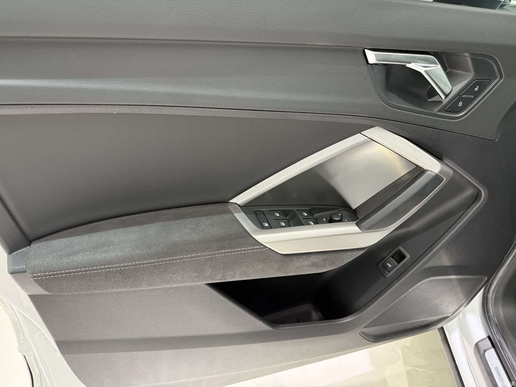 Audi Q3, 2022 13