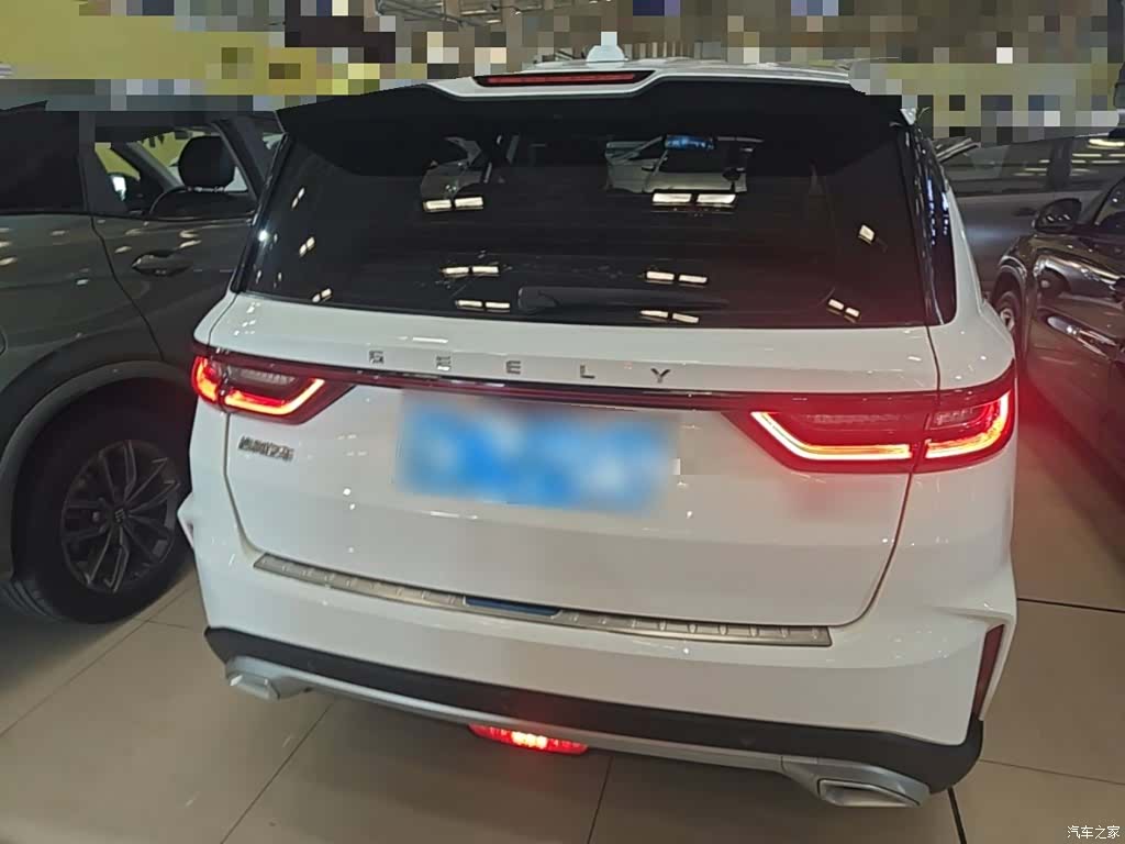 Geely X6, 2022 6