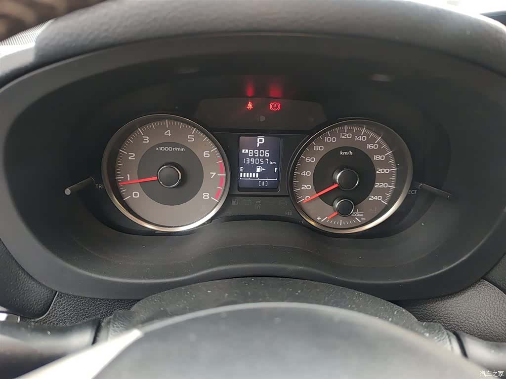 Subaru Forester, 2015 все фото