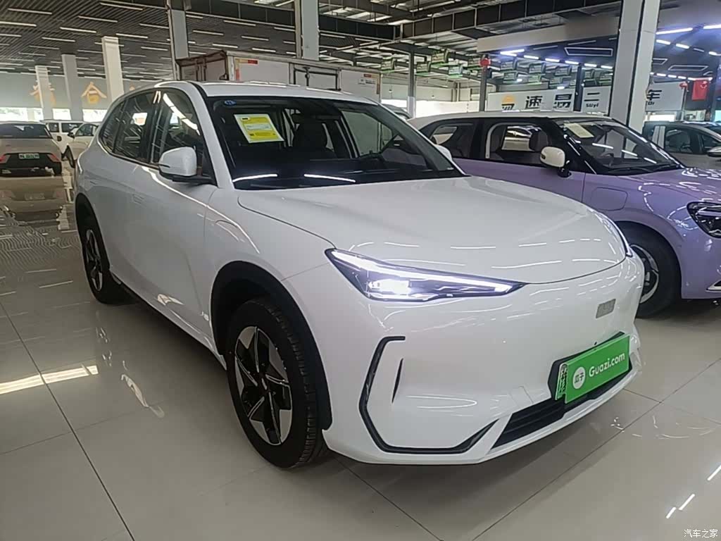 Geely Galaxy E5, 2026 22