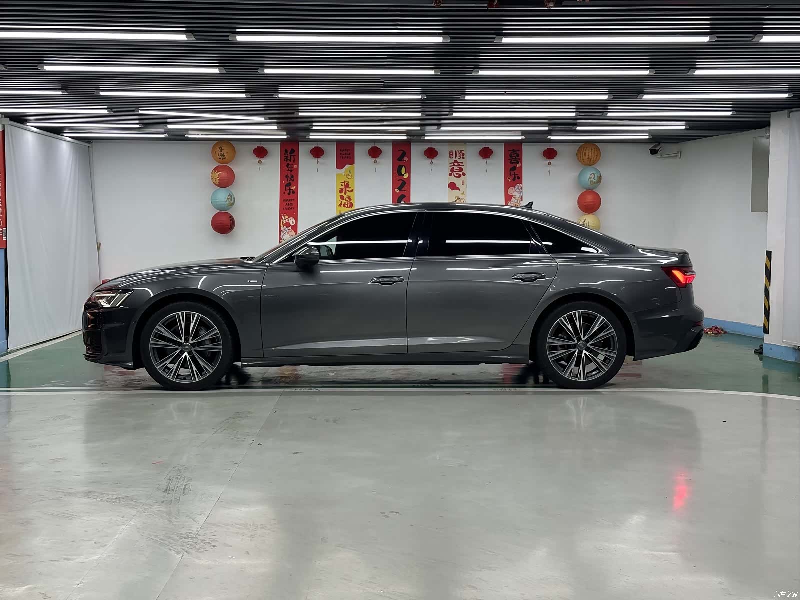 Audi A6L, 2021 4