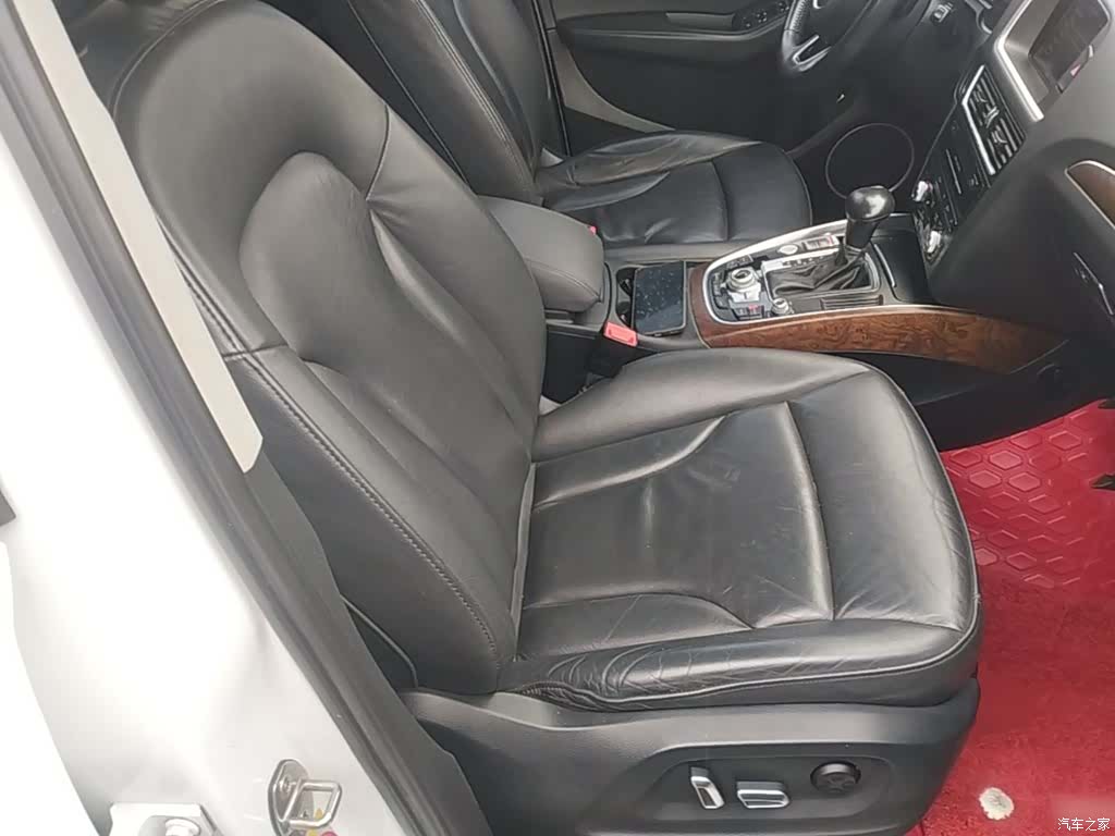 Audi Q5, 2017 25