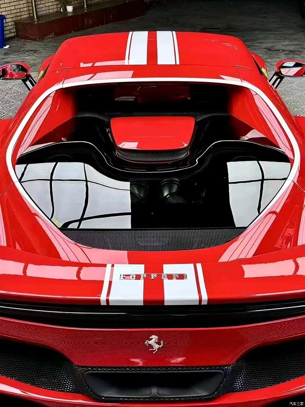 Ferrari 296, 2024 4