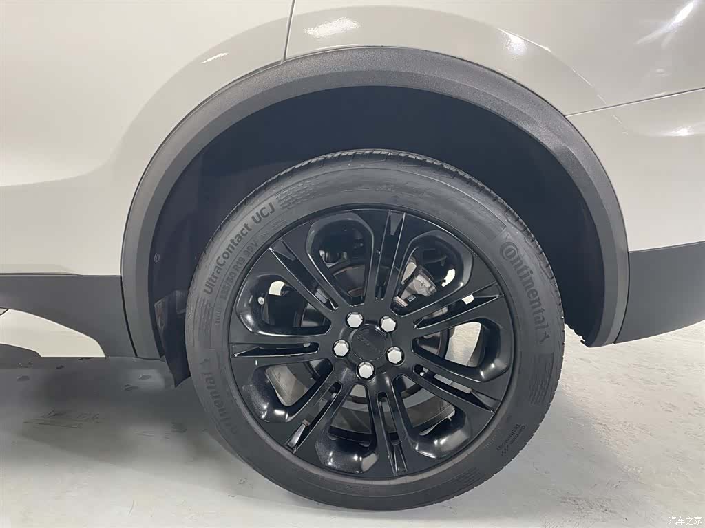 Lynk & Co 01, 2019 14