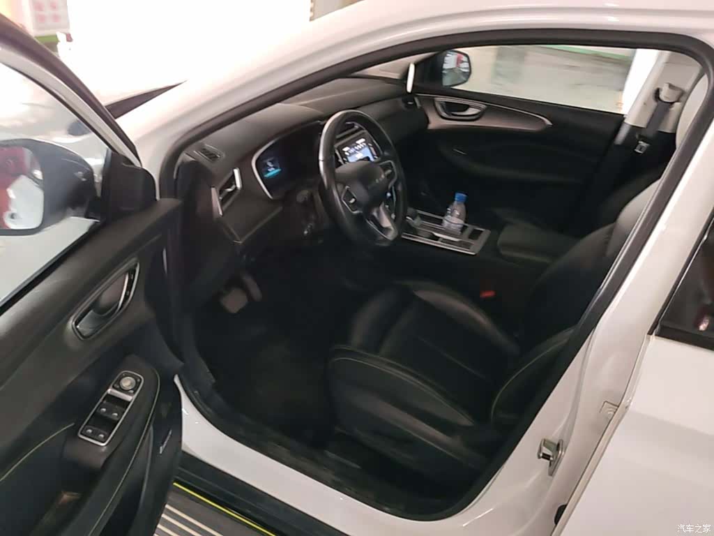 Roewe RX5, 2021 16