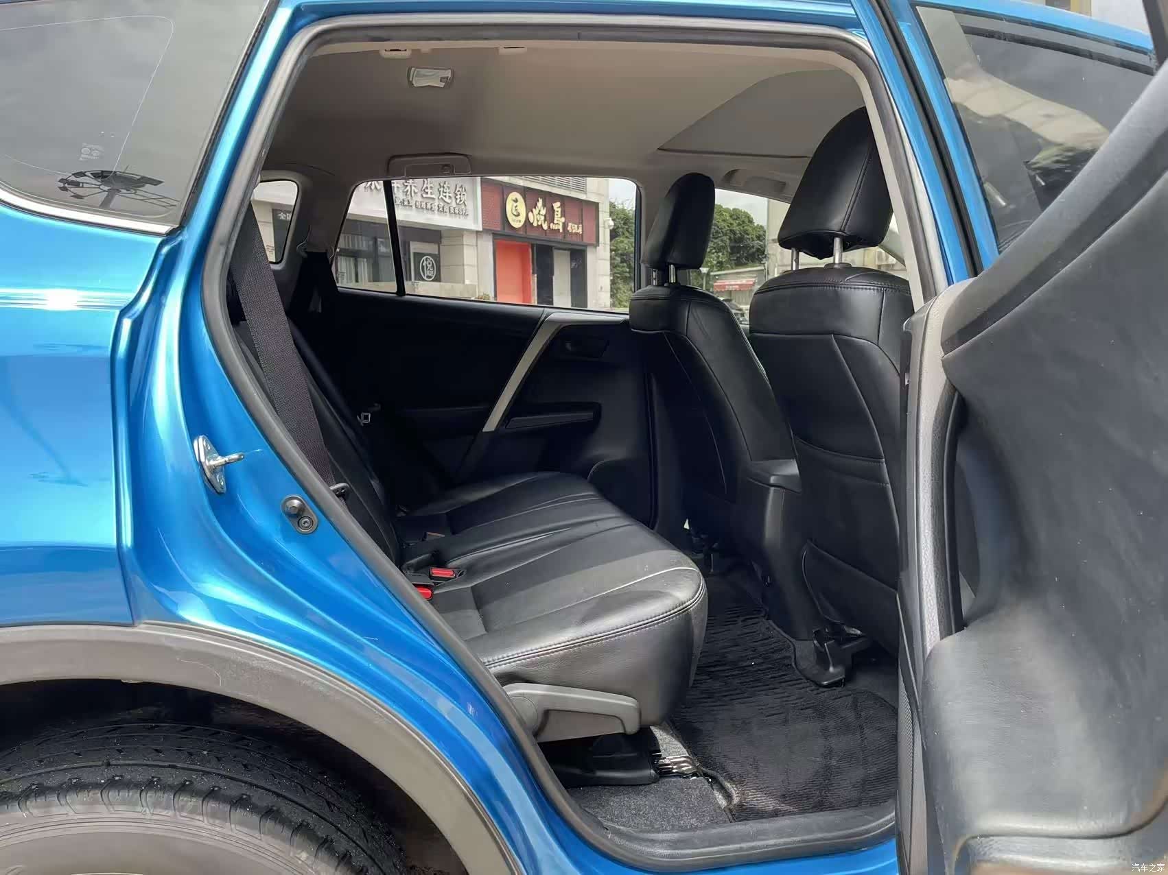 Toyota RAV4, 2017 6
