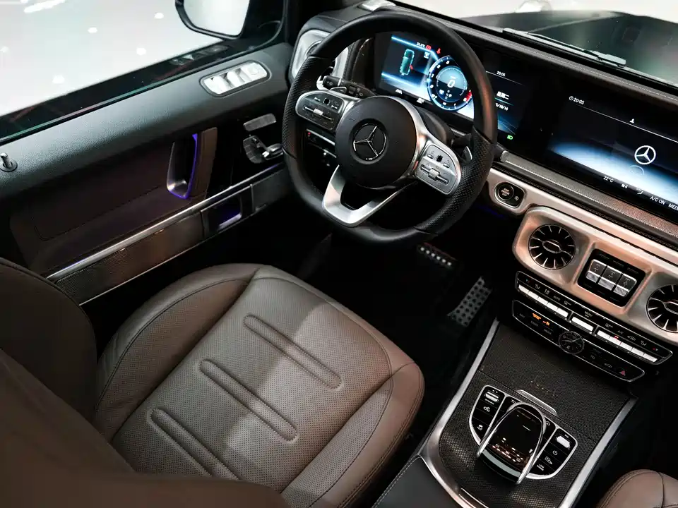 Mercedes-Benz G-class