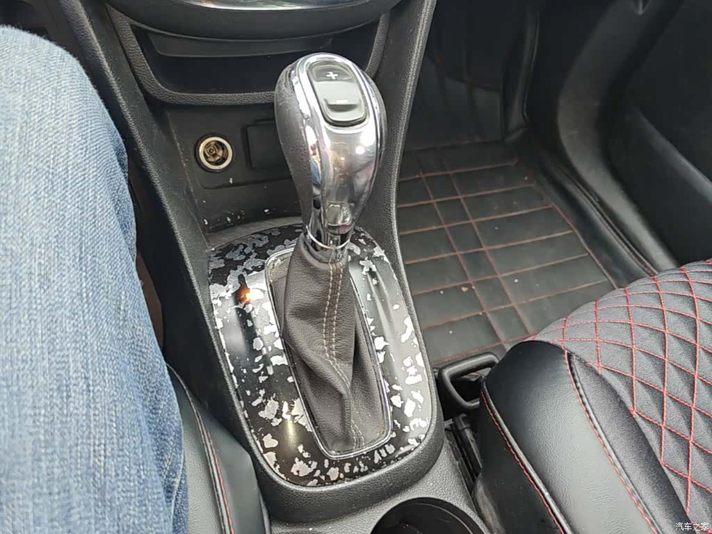 Buick Encore, 2014 14