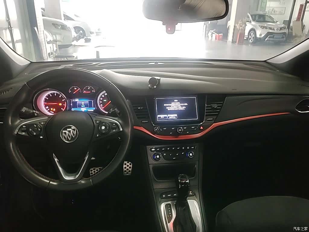 Buick Verano, 2017 3