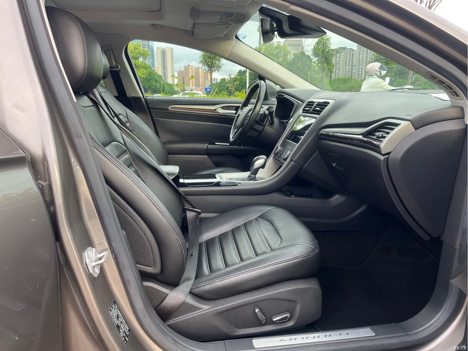 Ford Mondeo, 2014 14