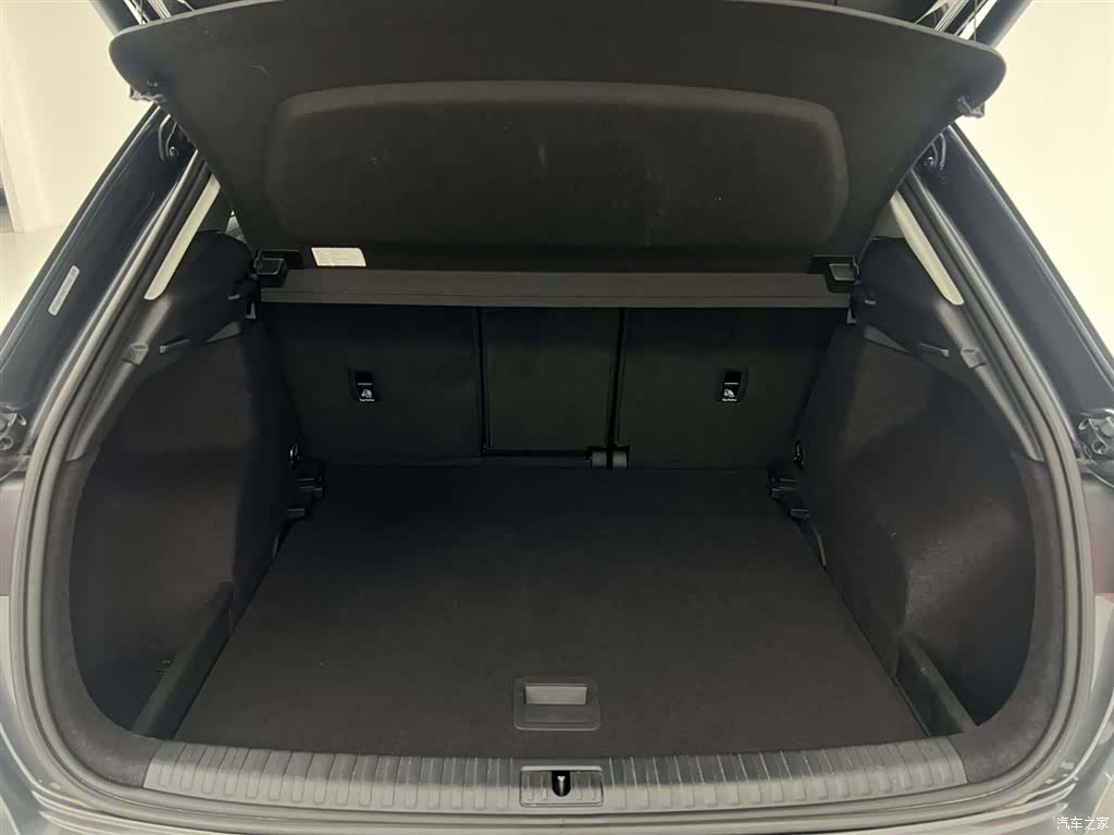 Audi Q3, 2022 21