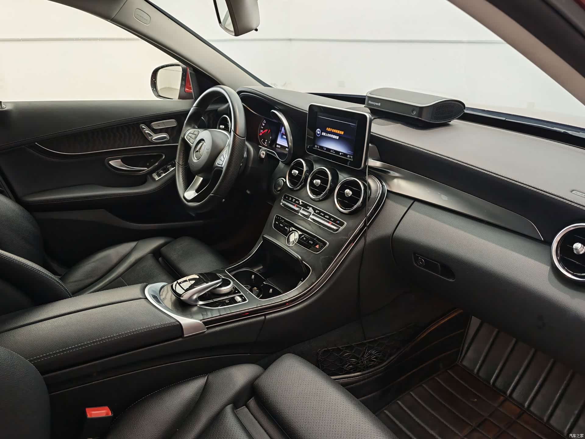 Mercedes-Benz C-Class, 2016 16