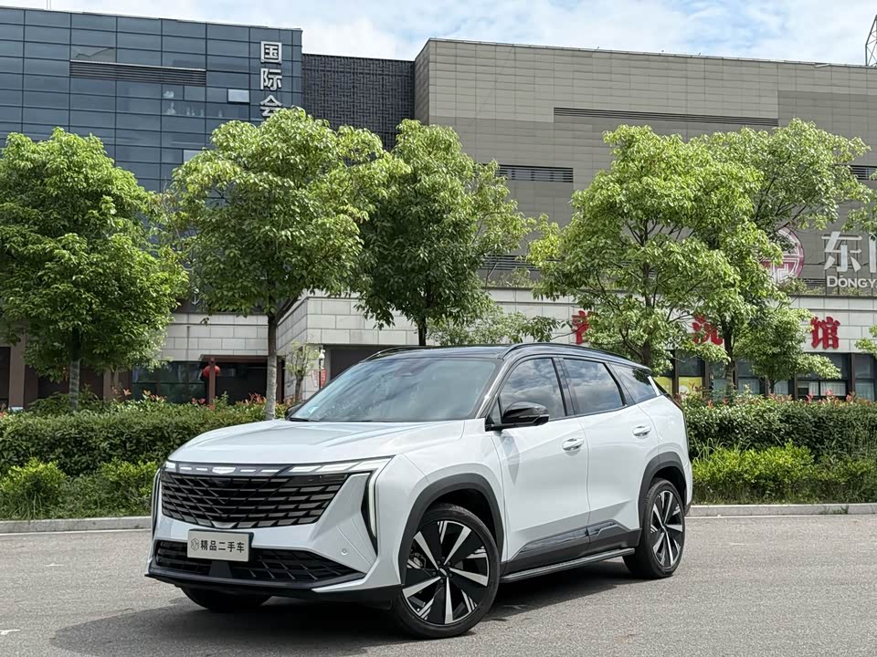Geely Atlas L