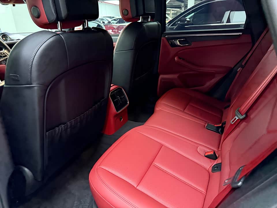 Porsche Macan Porsche Macan